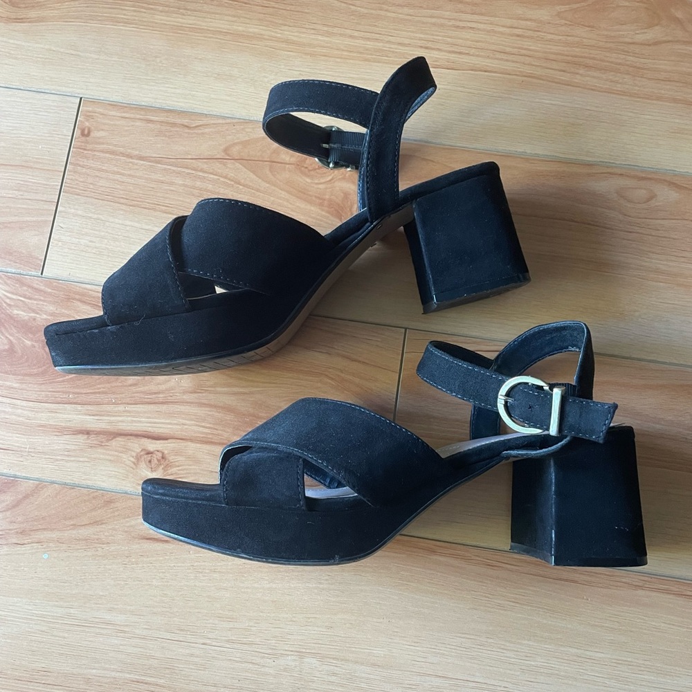 SHOP CLOSING / FINAL PRICE: Zara Platform Wedges with Adjustable Heel Strap